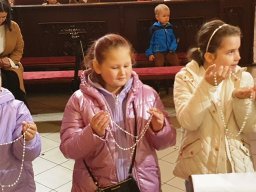 Poświęcenie różańców dzieciom komunijnym, 06.10.2024